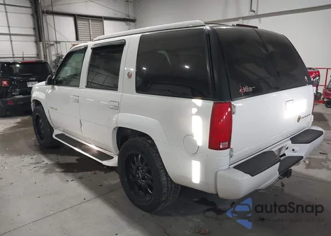 2000 Cadillac Escalade Standard from USA, damaged, VIN 1GYEK63RXYR206196